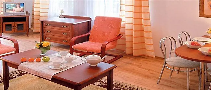 Olymp アパート *